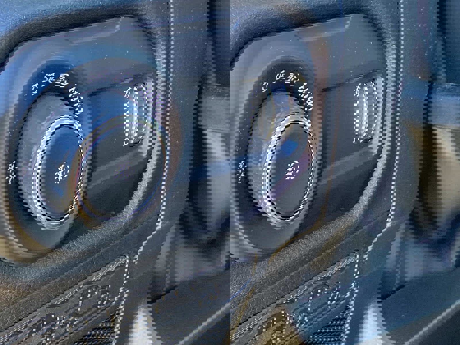 Certified 2025 Jeep Wrangler Sport S image 23