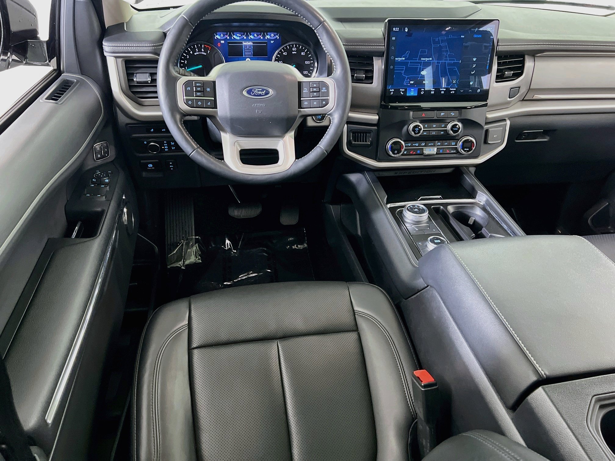 Used 2022 Ford Expedition XLT AWD/4WD image 23