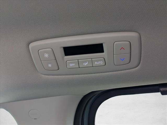 Used 2025 Kia Carnival SX Prestige FWD image 18