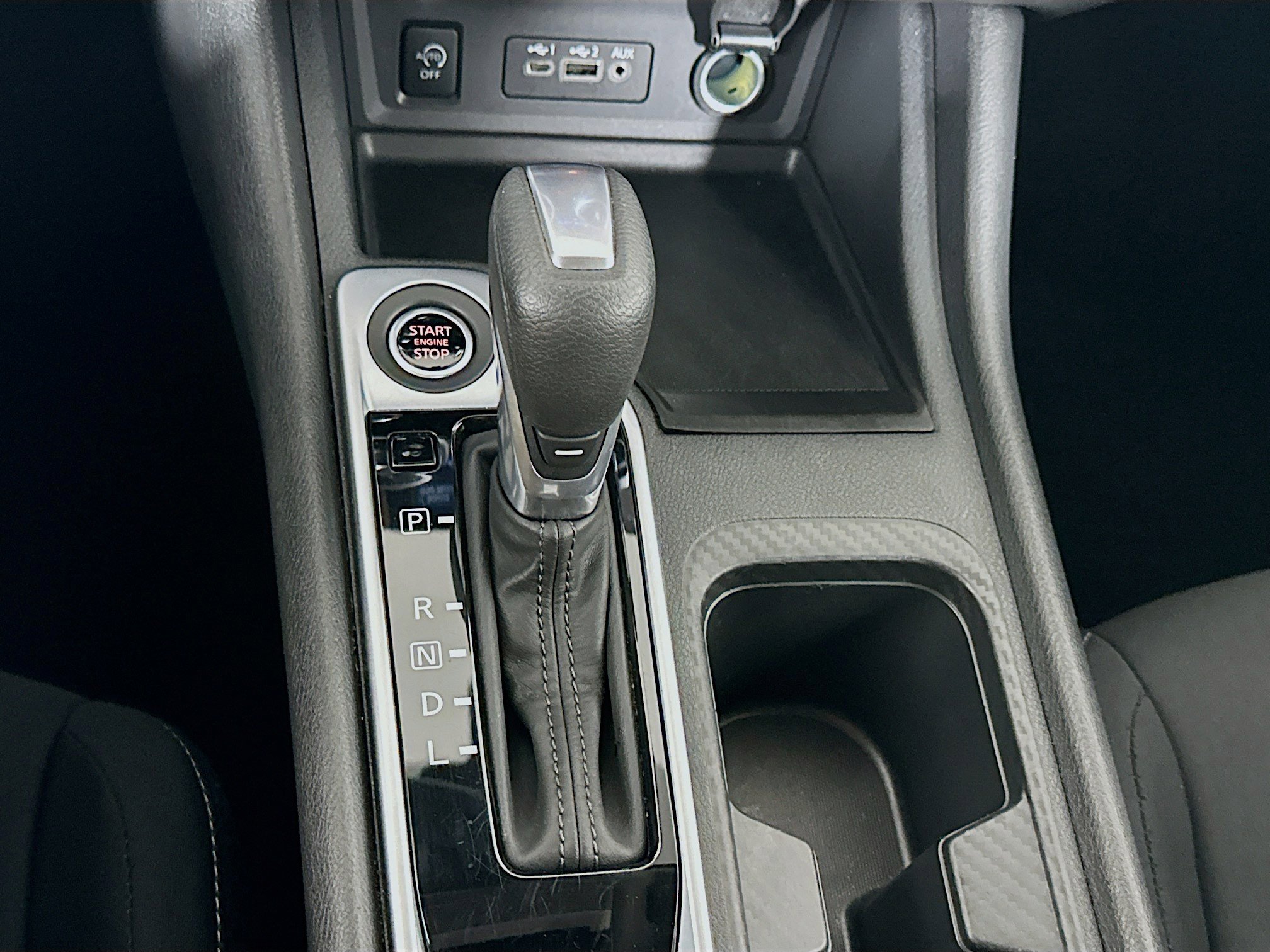 Used 2025 Nissan Sentra SV image 24
