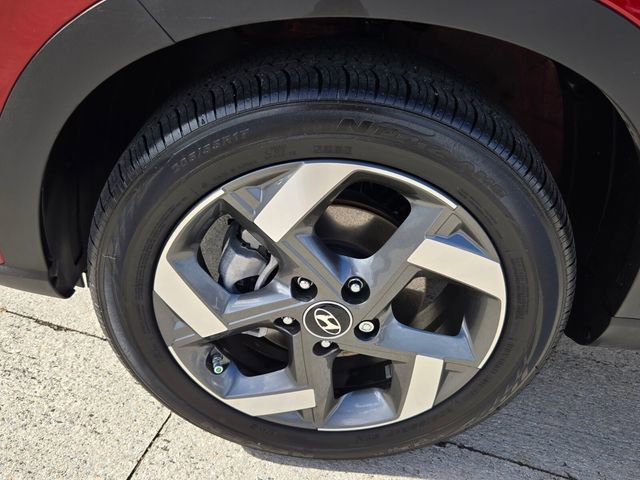 New 2025 Hyundai Venue Limited image 5