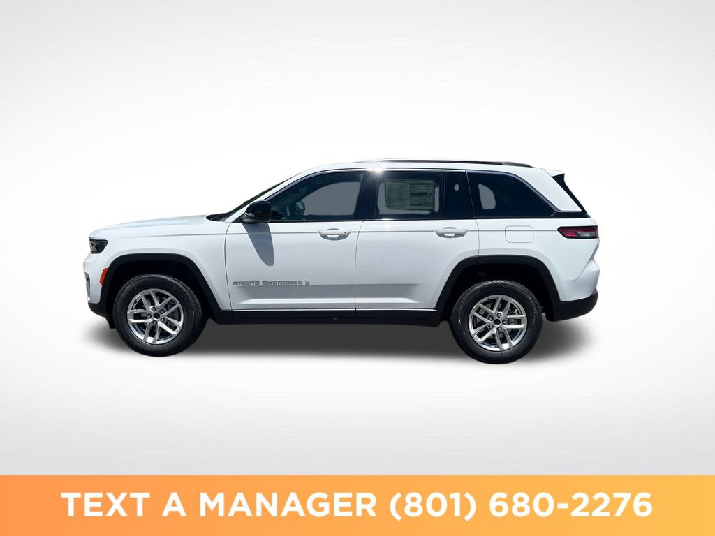 New 2026 Jeep Grand Cherokee Laredo X AWD/4WD image 2