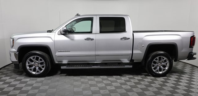 Used 2018 GMC Sierra 1500 SLT w/ SLT Premium Package image 8
