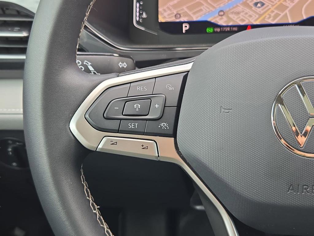 Used 2024 Volkswagen Taos SEL image 22