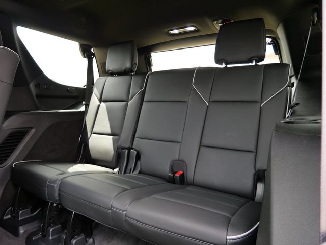 Used 2023 Cadillac Escalade Sport AWD/4WD image 19