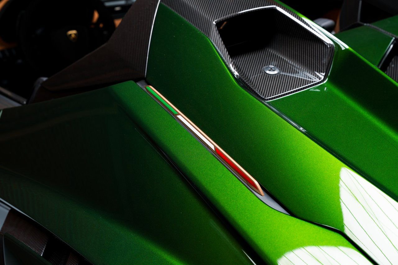 Used 2021 Lamborghini Sian Roadster AWD/4WD image 51