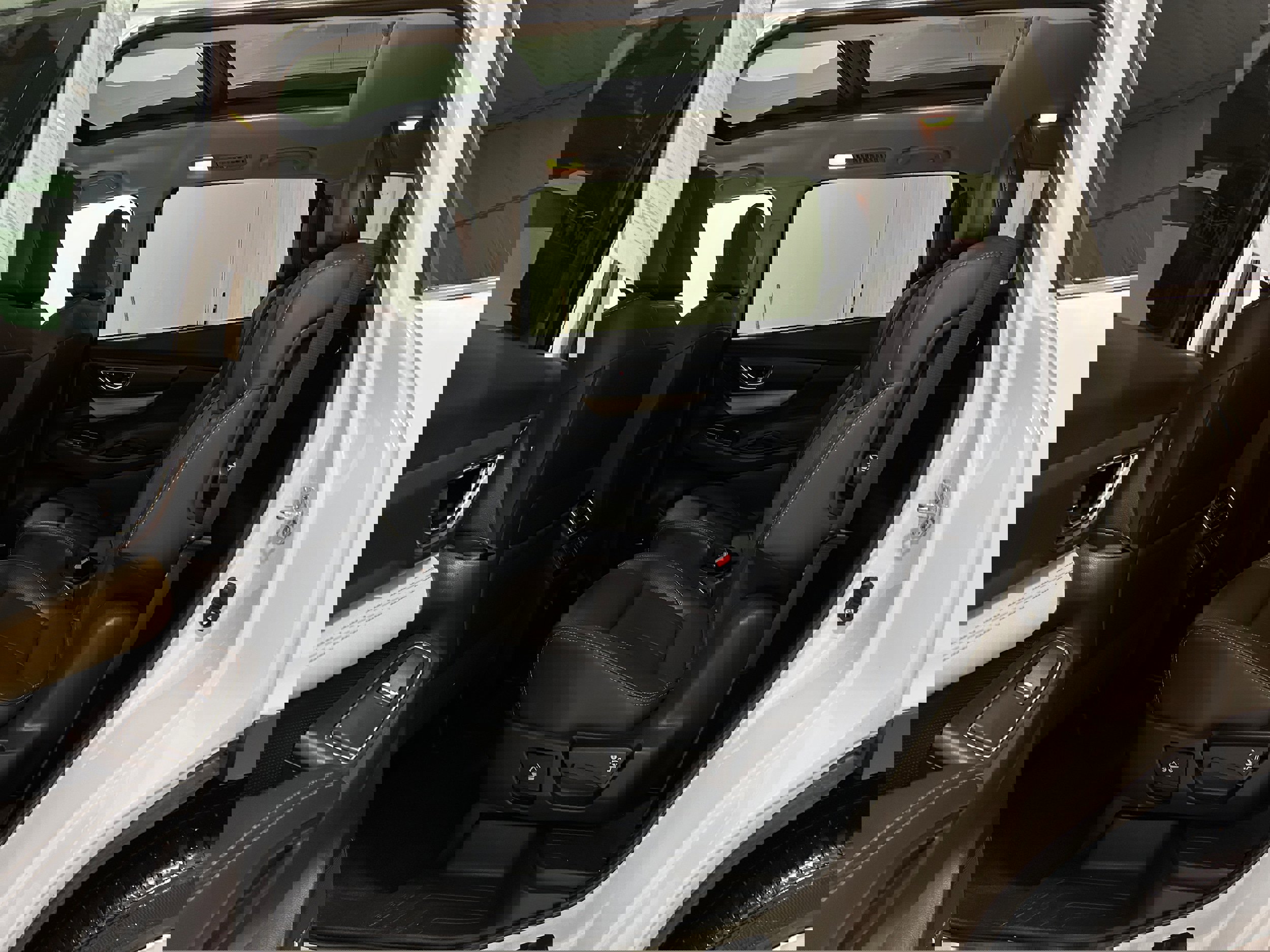 Used 2021 Subaru Ascent Limited w/ Technology Package image 30