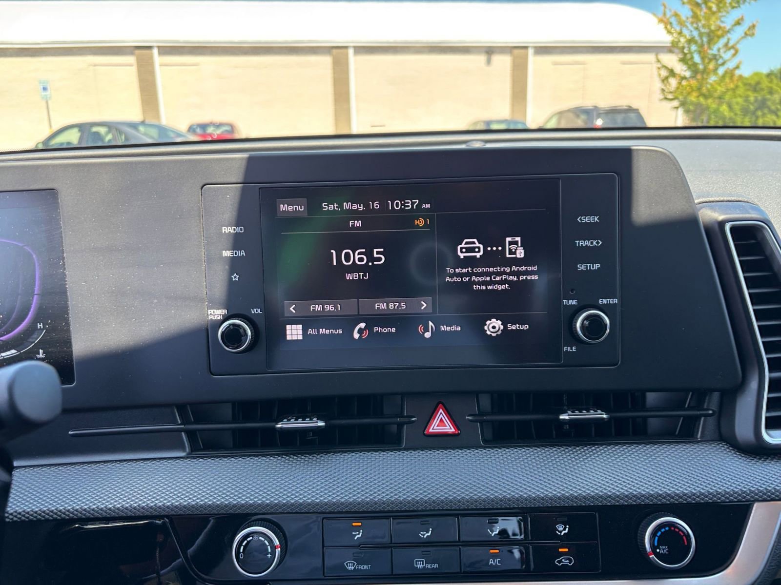 Used 2025 Kia Sportage LX FWD image 20