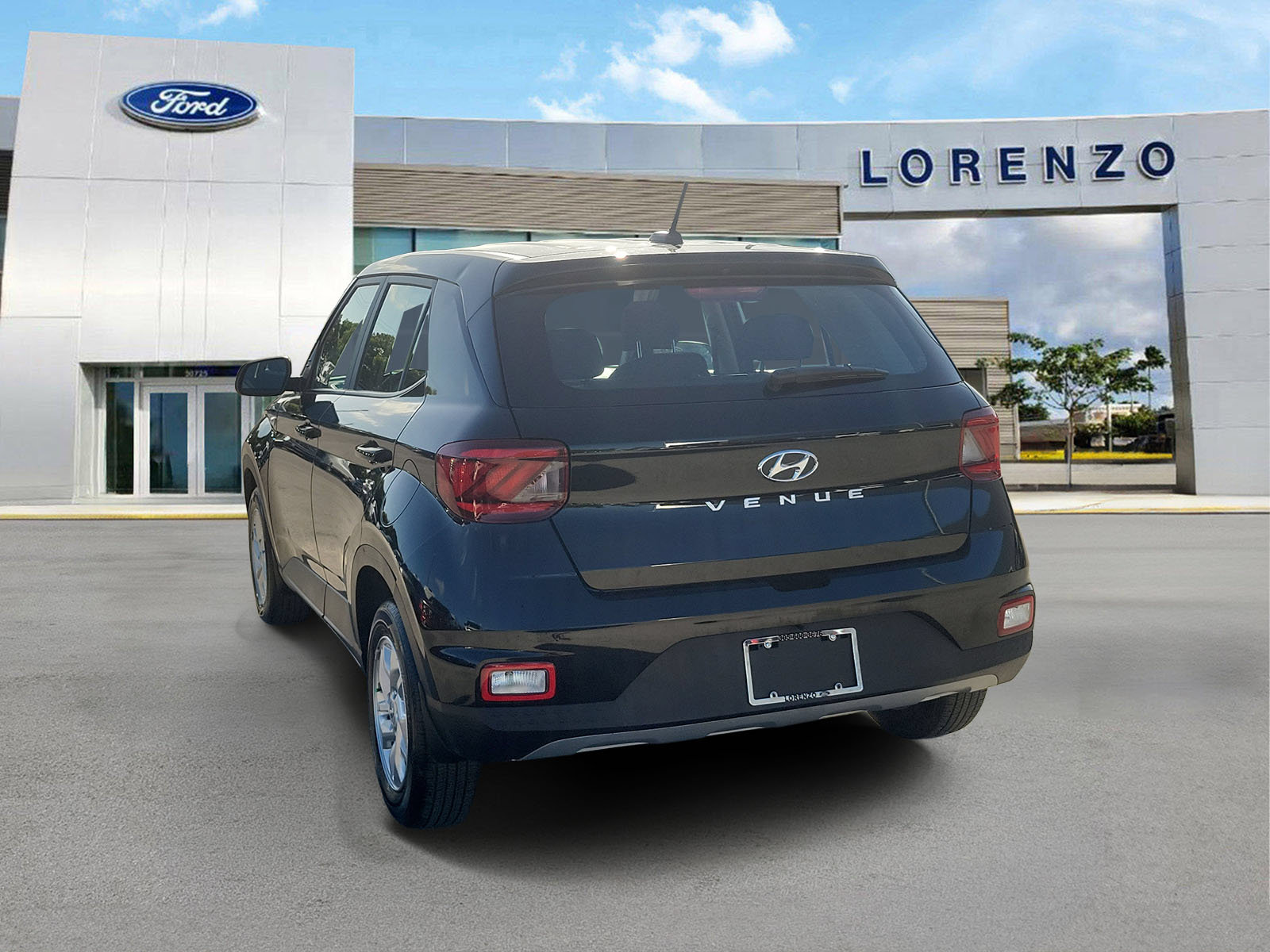 Used 2026 Hyundai Venue SE FWD image 7
