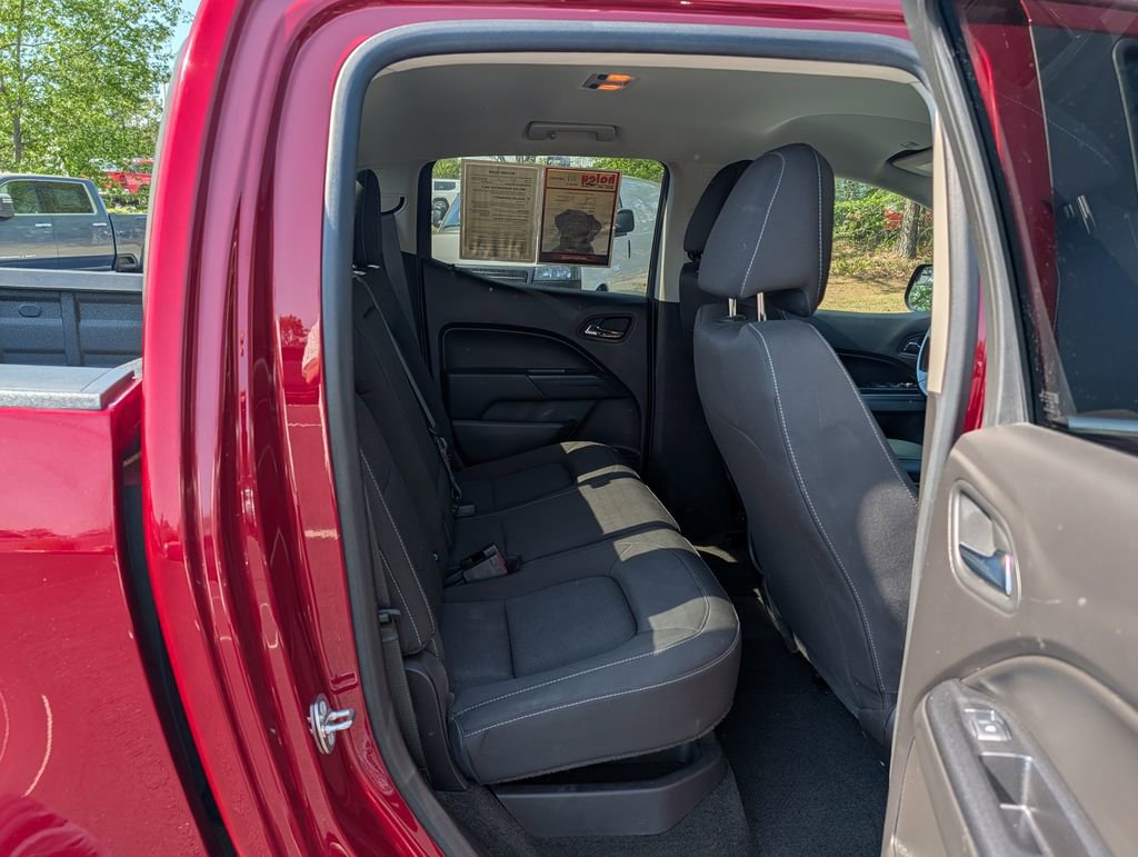 Used 2017 Chevrolet Colorado LT w/ LT Convenience Package image 16