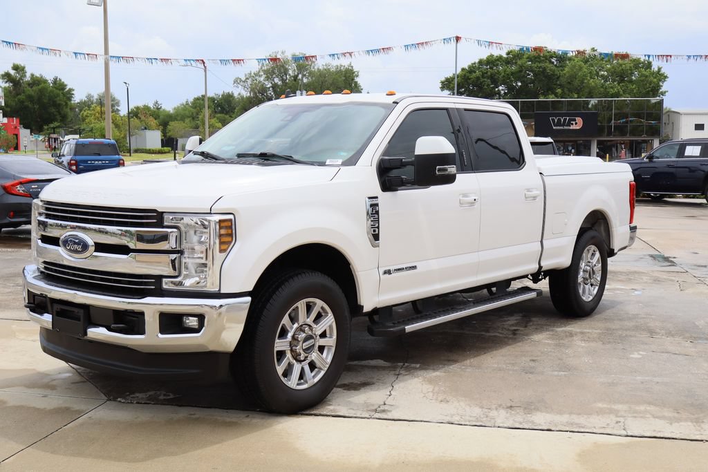 Used 2019 Ford F250 Lariat w/ Lariat Ultimate Package RWD image 5