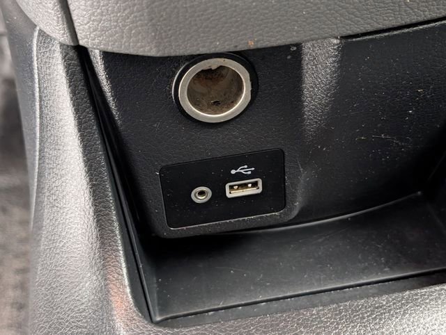 Used 2020 Nissan NV200 SV w/ Back Door Glass Package image 21