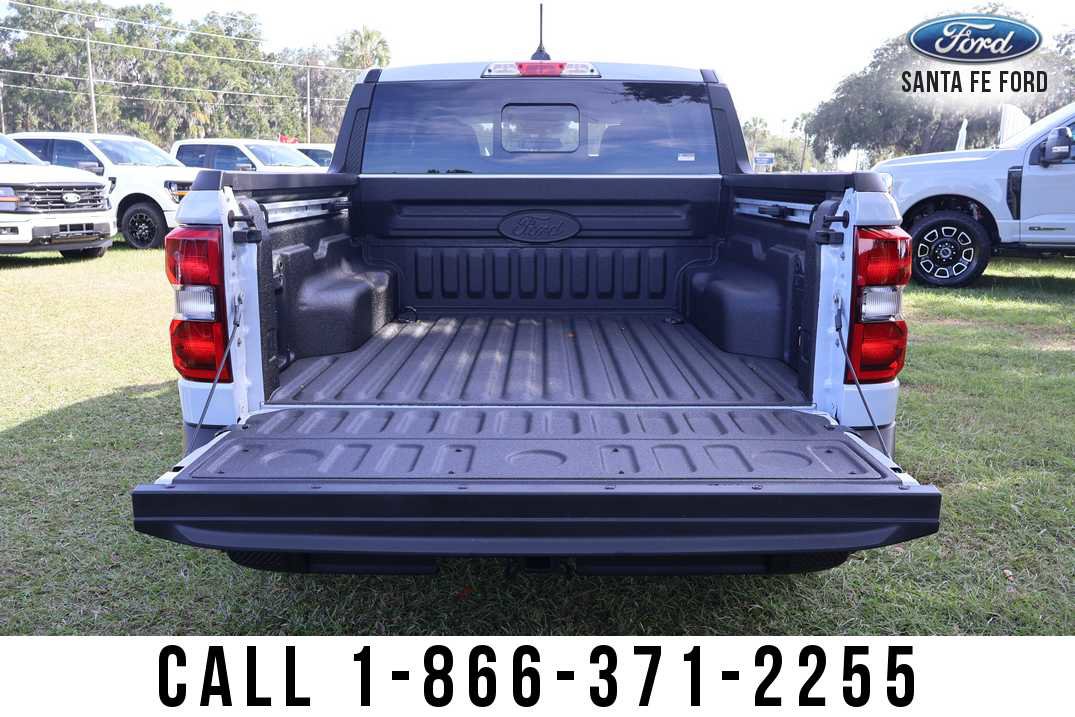 New 2025 Ford Maverick Lariat w/ 4K Tow Package image 12