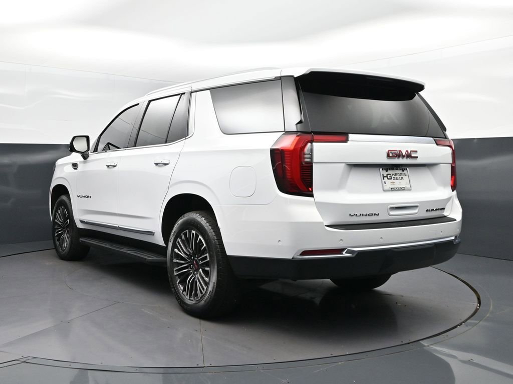 Used 2025 GMC Yukon Elevation w/ LPO, Elevation Black Package AWD/4WD image 5