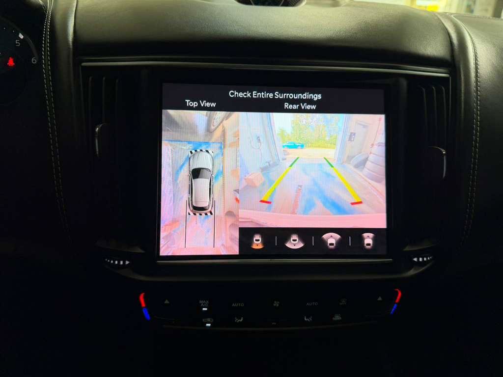 Used 2023 Maserati Levante GT AWD/4WD image 39