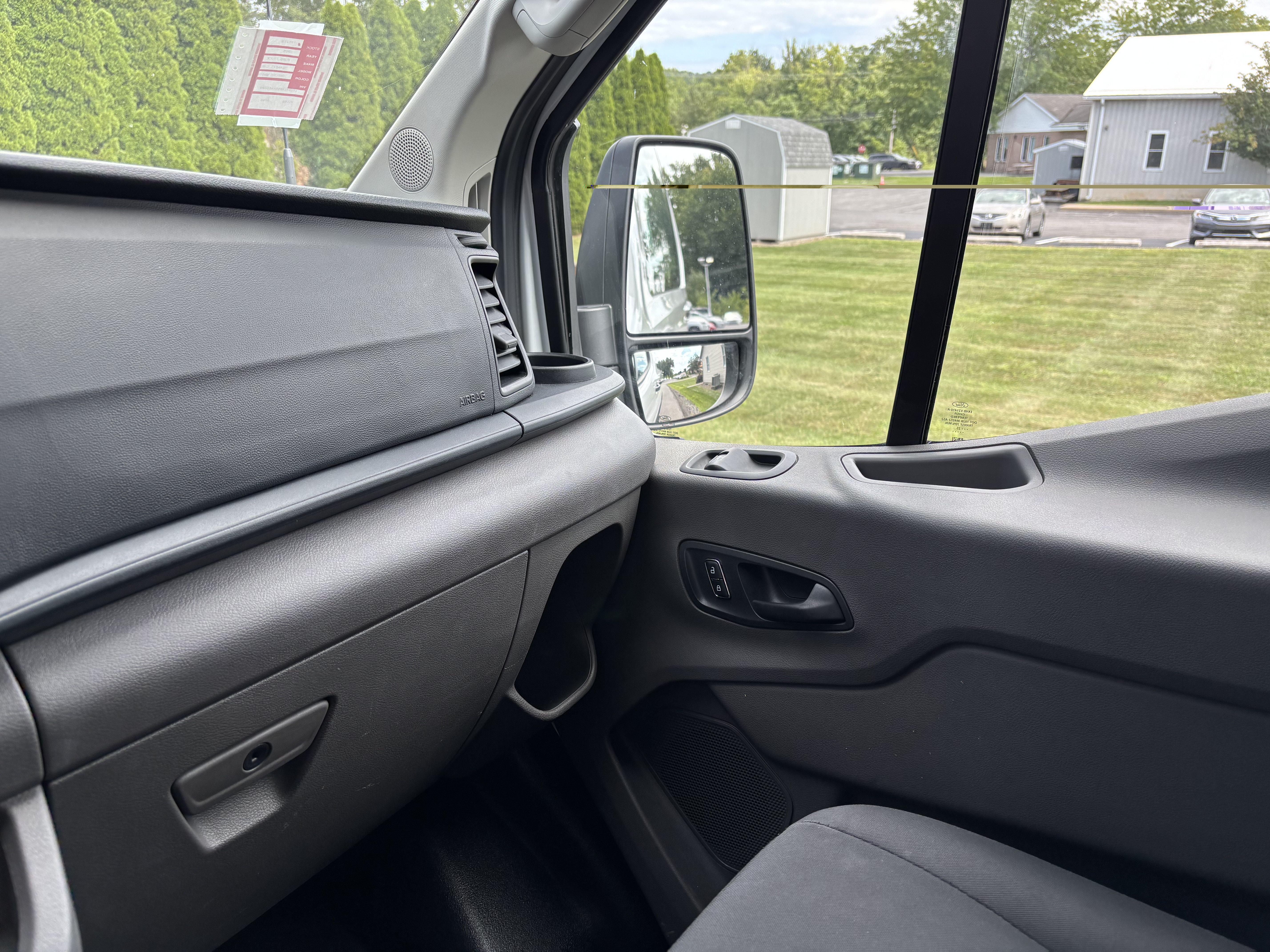 Used 2025 Ford Transit 250 Low Roof w/ Exterior Upgrade Package RWD image 22