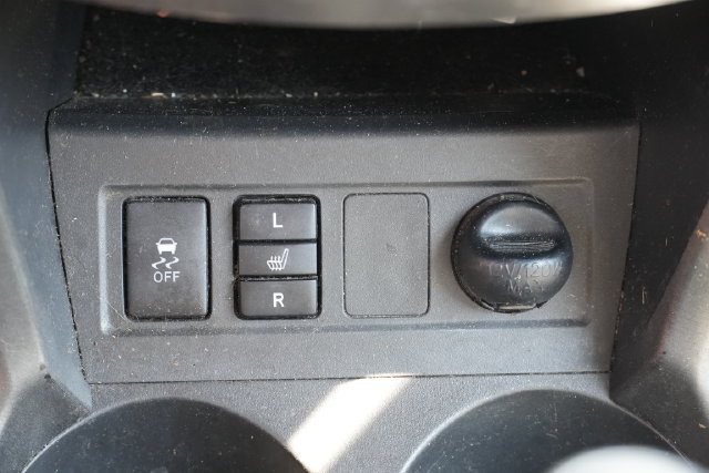 Used 2010 Toyota RAV4 Limited FWD image 40