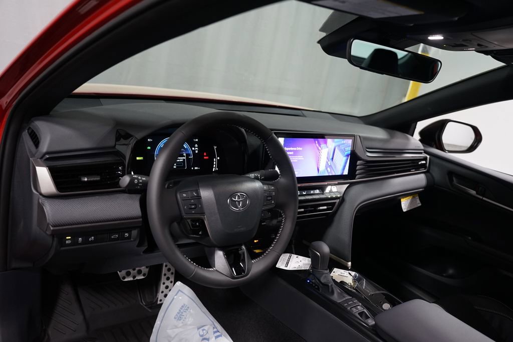New 2026 Toyota Camry Hybrid image 11