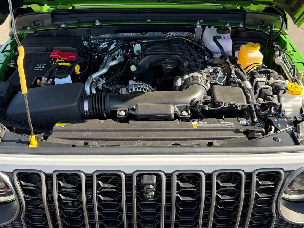 New 2026 Jeep Wrangler Unlimited Rubicon w/ Whitecap Package AWD/4WD image 20