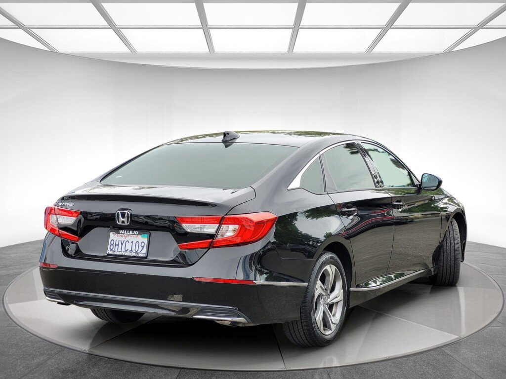 Certified 2019 Honda Accord EX image 3