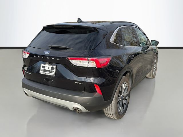 Used 2021 Ford Escape Titanium AWD/4WD image 7