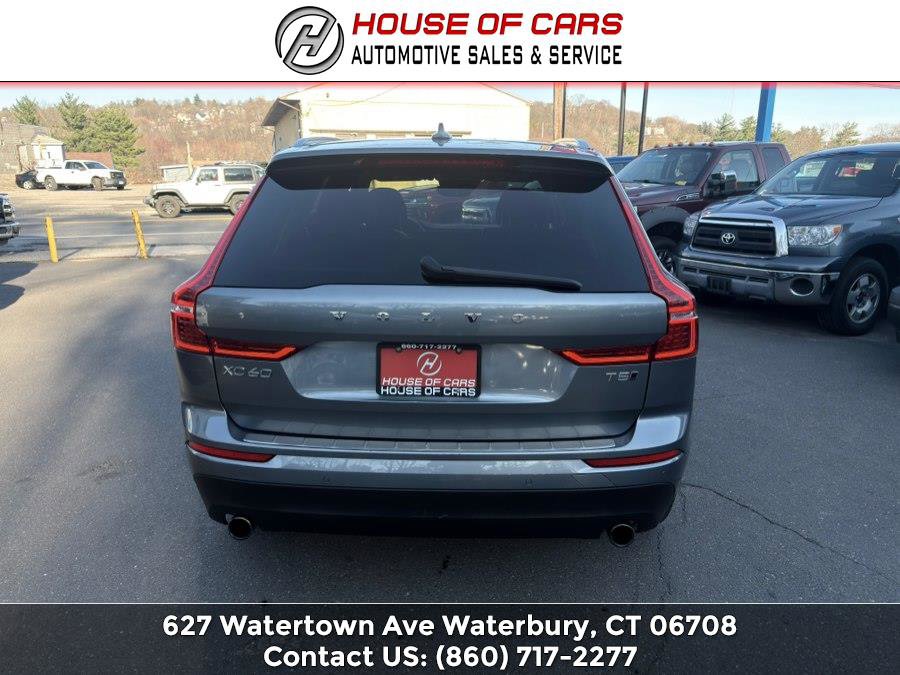 Used 2018 Volvo XC60 T5 Momentum w/ Vision Package image 6