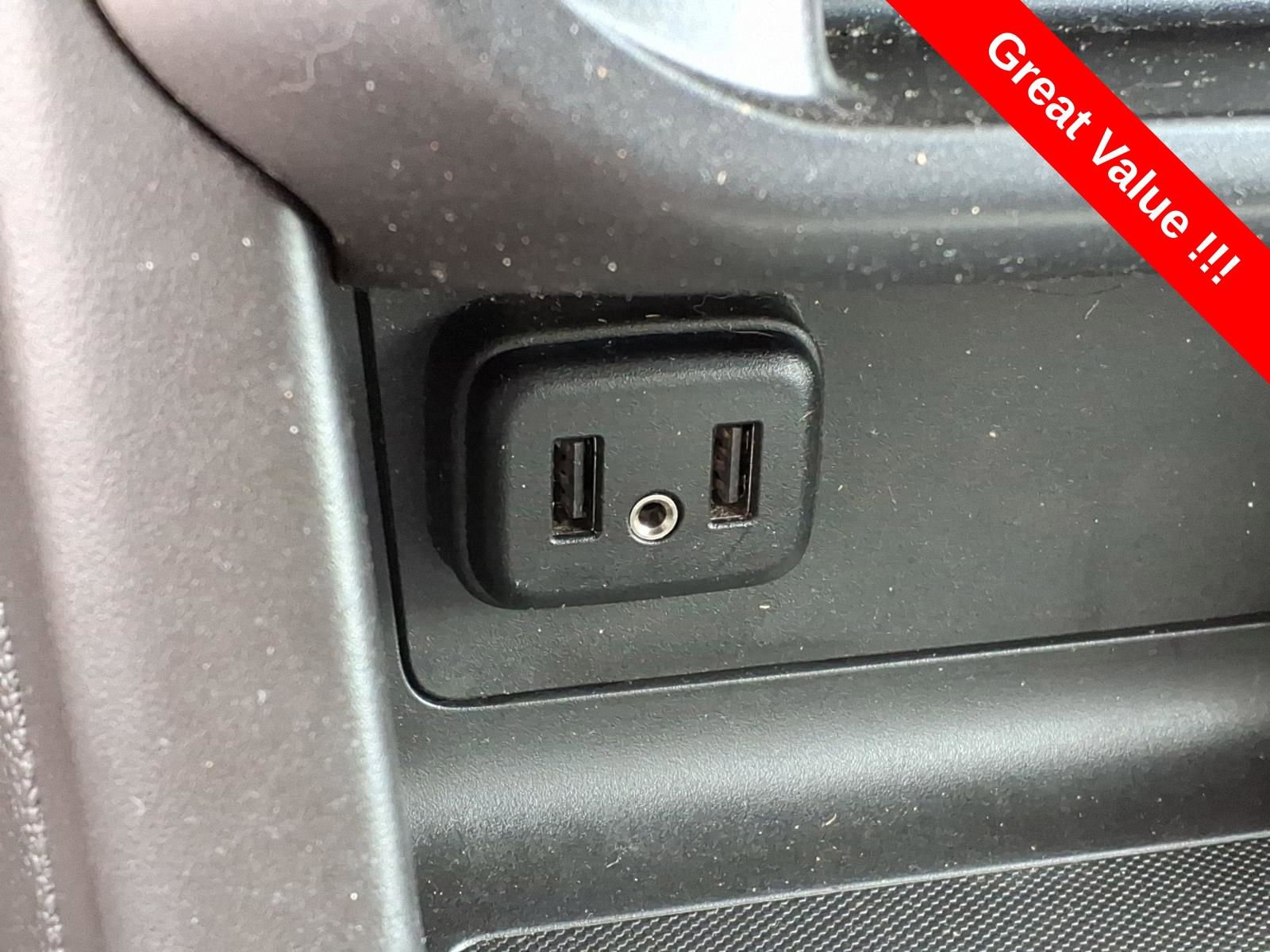 Used 2021 Chevrolet Colorado LT w/ Fleet Safety Package RWD image 20