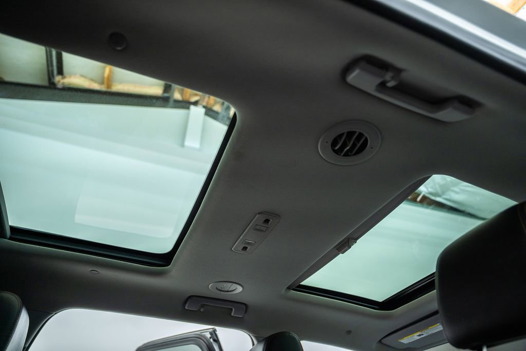 Used 2021 GMC Acadia AT4 w/ Trailering Package AWD/4WD image 36