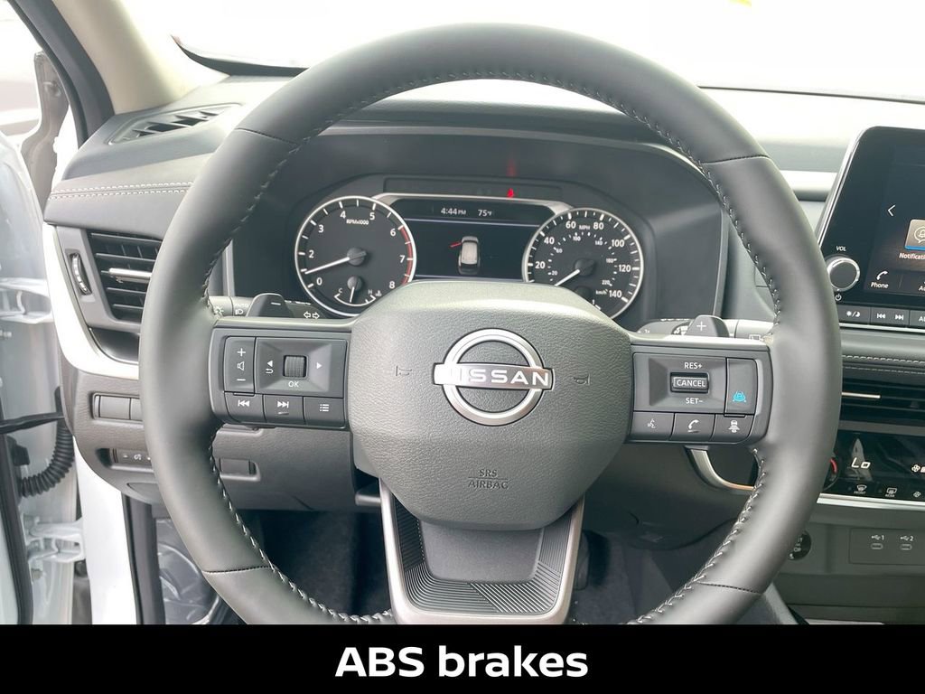 New 2026 Nissan Rogue SV AWD/4WD image 26