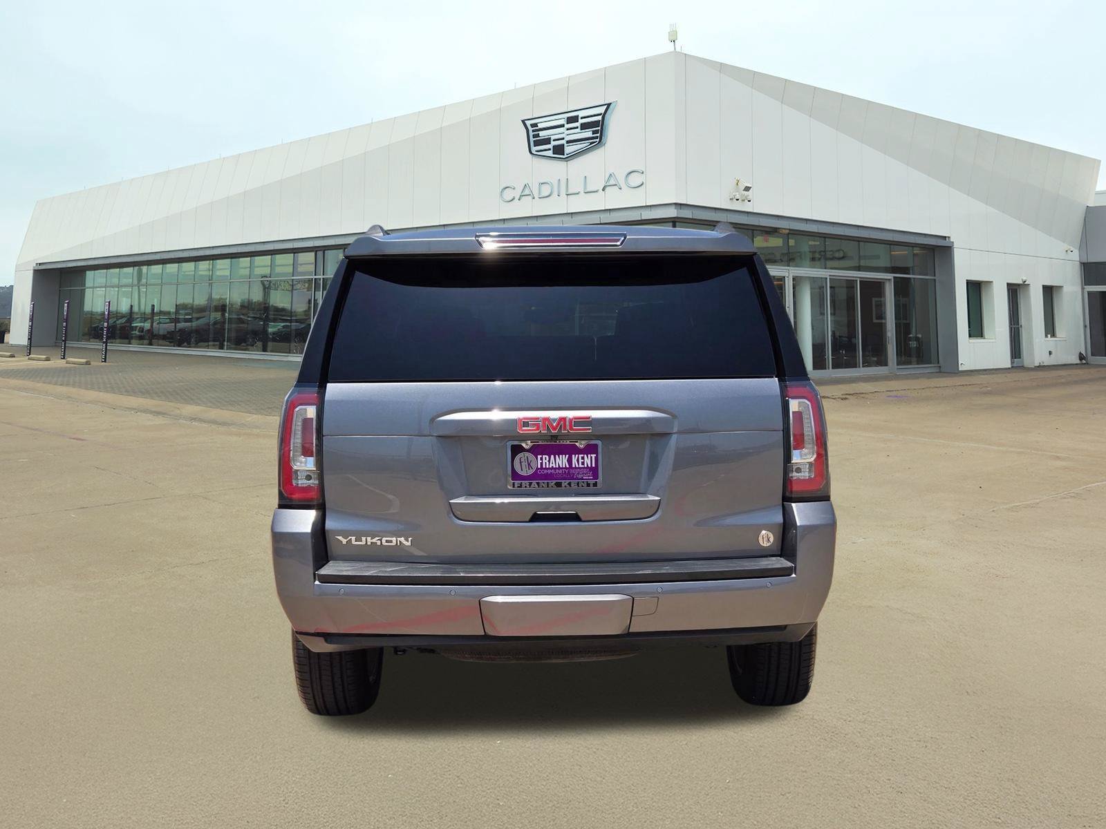 Used 2020 GMC Yukon SLT RWD image 5