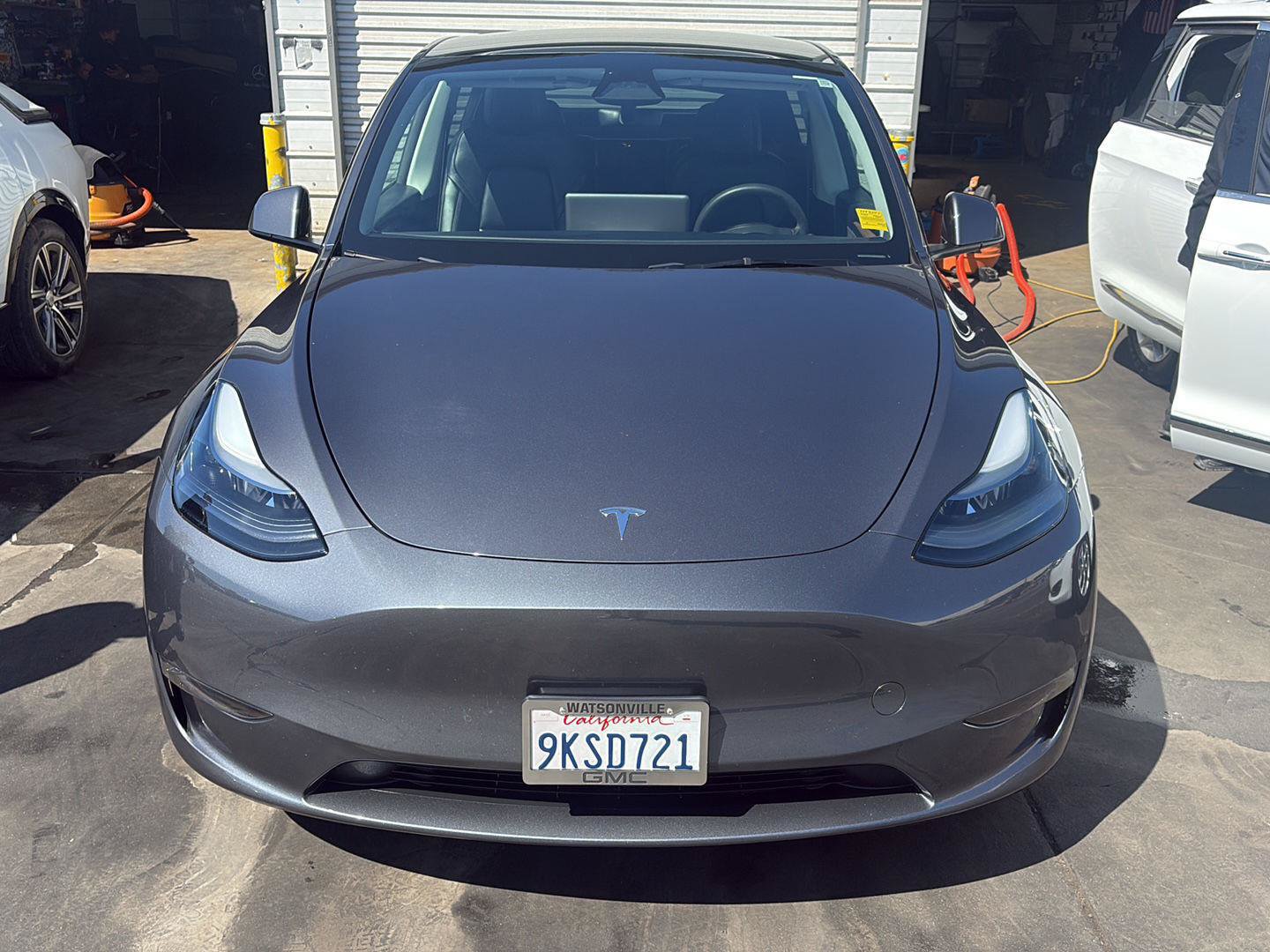 Used 2023 Tesla Model Y 2WD image 2