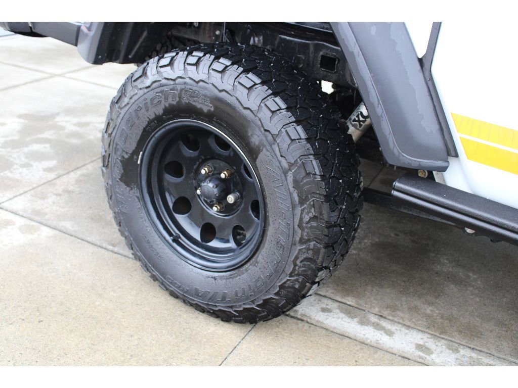 Used 2020 Jeep Gladiator Sport w/ Quick Order Package 24S image 12