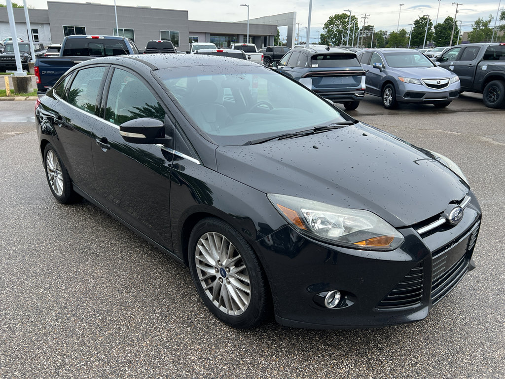 Used 2014 Ford Focus Titanium FWD image 5