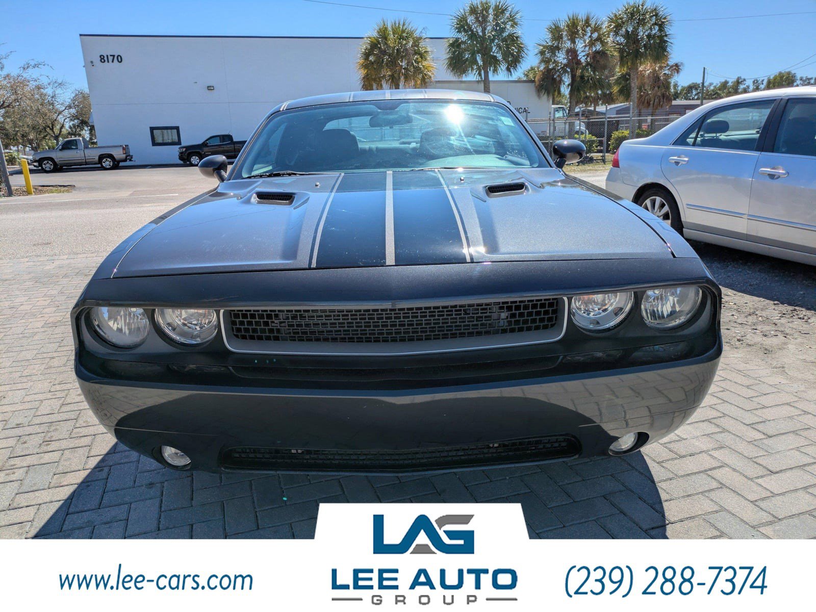 Used 2014 Dodge Challenger SXT RWD image 7