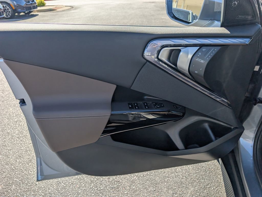 New 2026 BMW X3 xDrive30 w/ Premium Package image 13