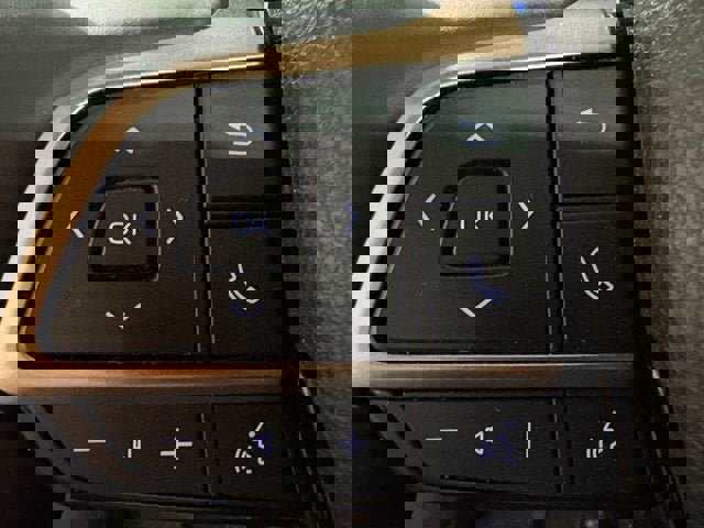 Used 2025 Toyota Grand Highlander AWD Hybrid image 17