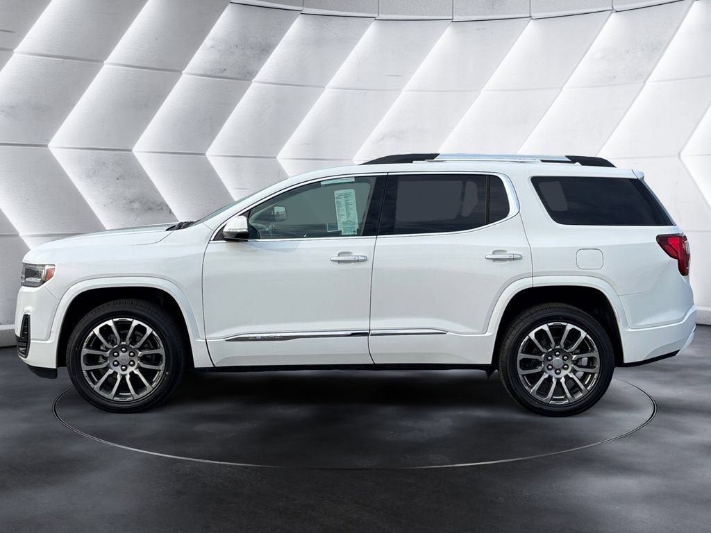 Certified 2023 GMC Acadia Denali FWD image 2