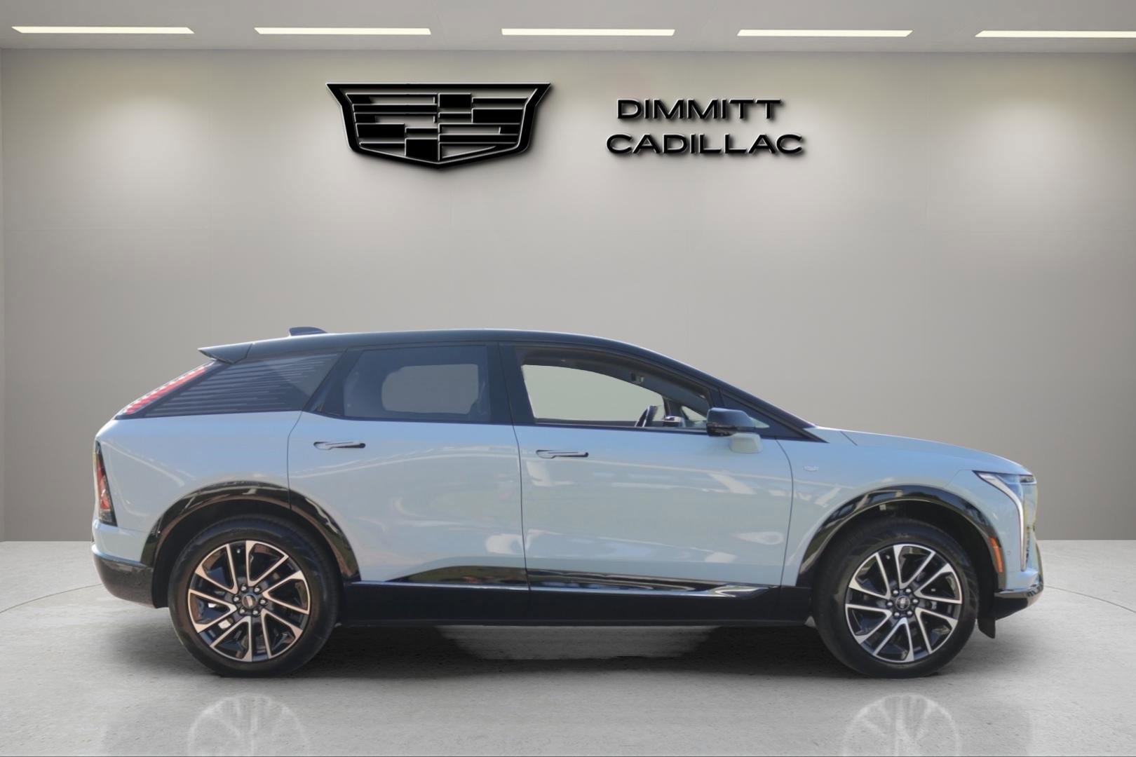 New 2026 Cadillac Optiq Sport 1 image 6