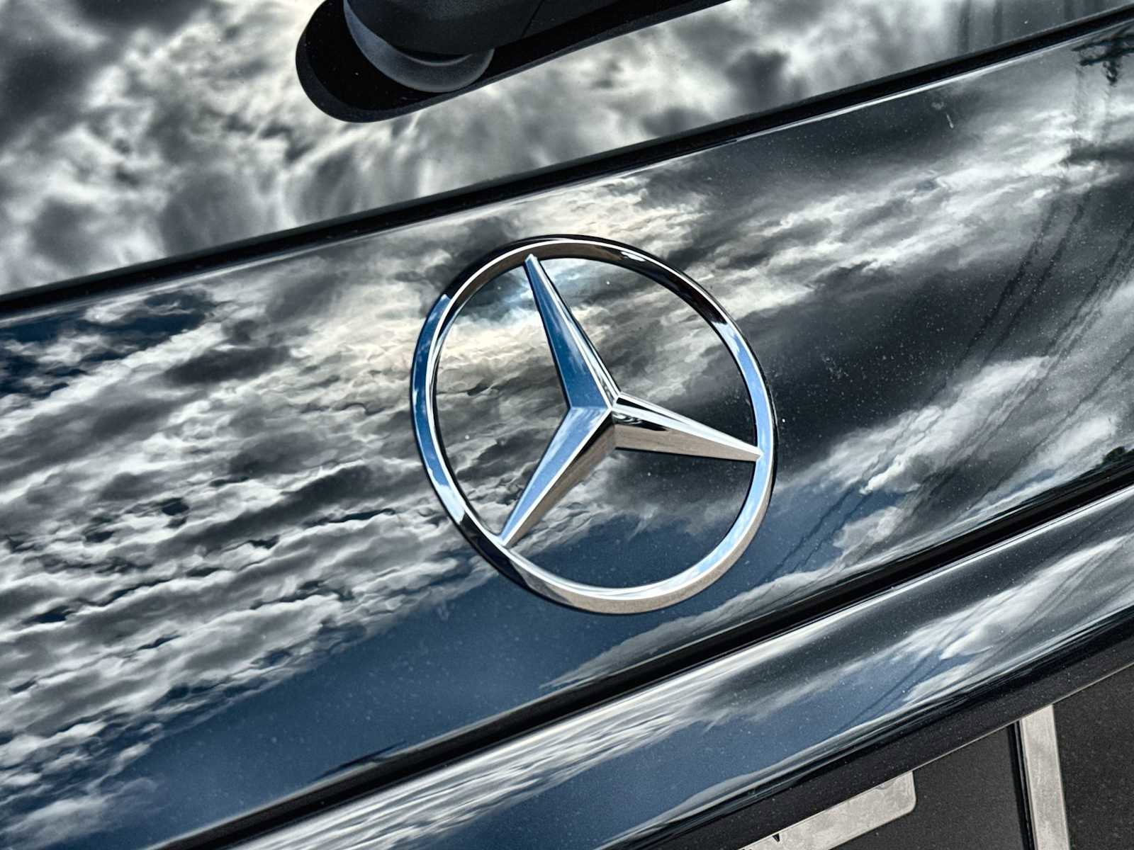 New 2026 Mercedes-Benz GLC 300 image 16
