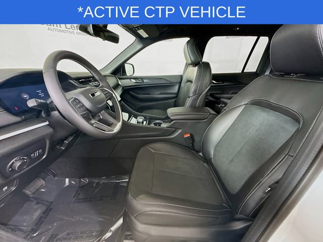 New 2025 Jeep Grand Cherokee Altitude image 20