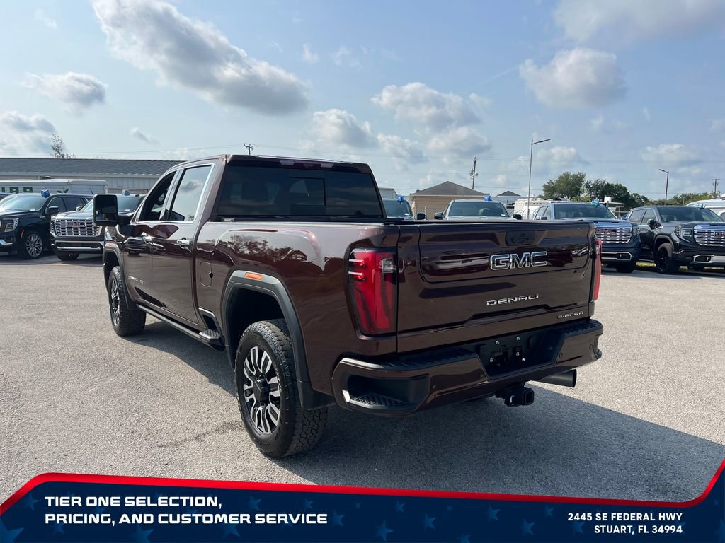 Used 2024 GMC Sierra 2500 Denali Ultimate w/ Max Trailering Package AWD/4WD image 7