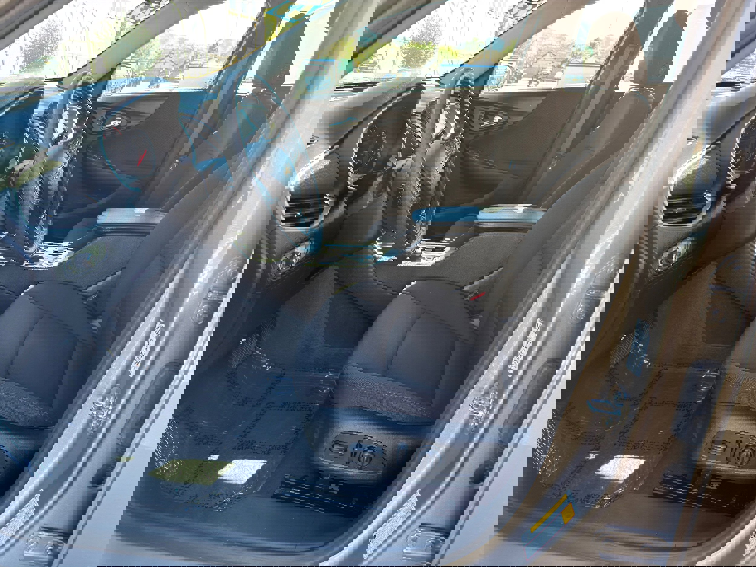 Used 2023 Chevrolet Malibu LT image 21