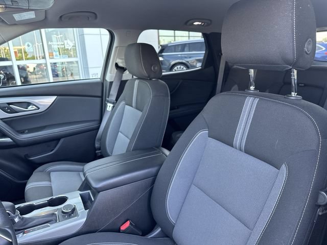 Used 2024 Chevrolet Blazer LT w/ Convenience Package FWD image 11