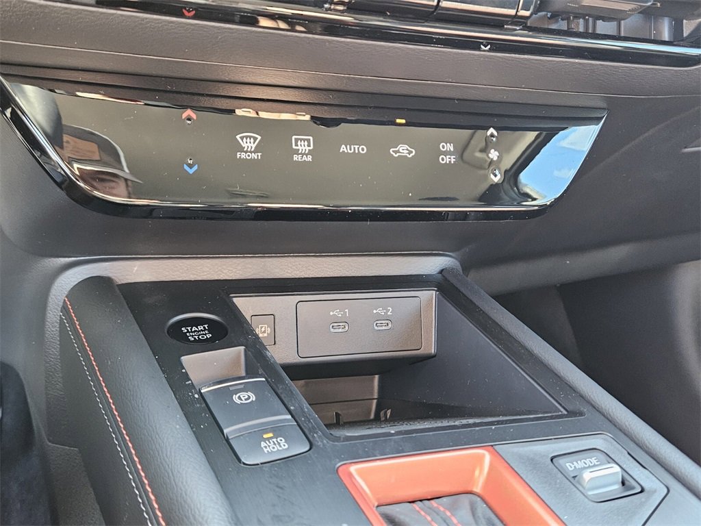 New 2026 Nissan Kicks SR image 22