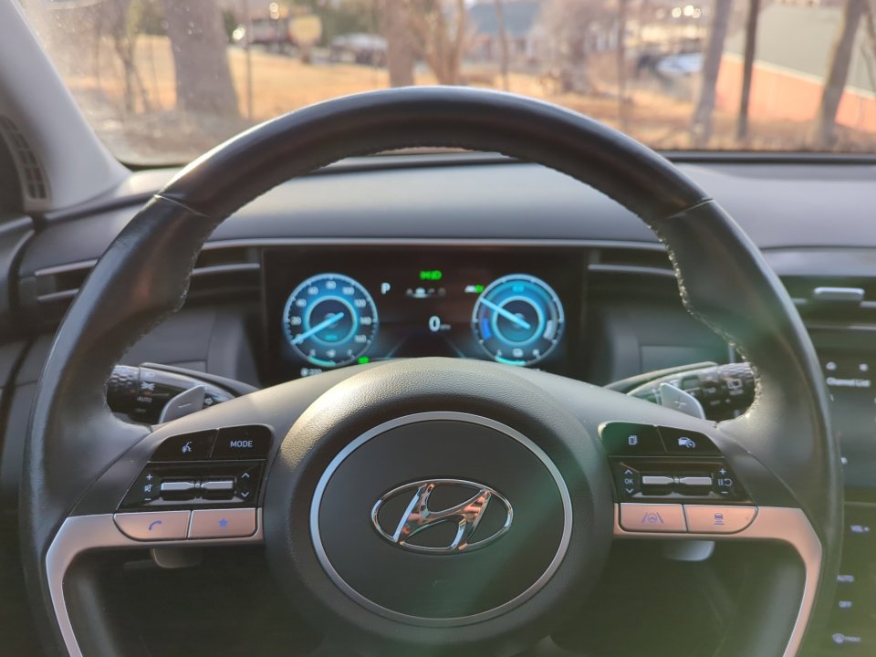 Used 2022 Hyundai Tucson Limited w/ Cargo Package image 34