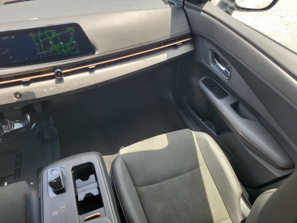 Certified 2024 Nissan Ariya AWD image 21