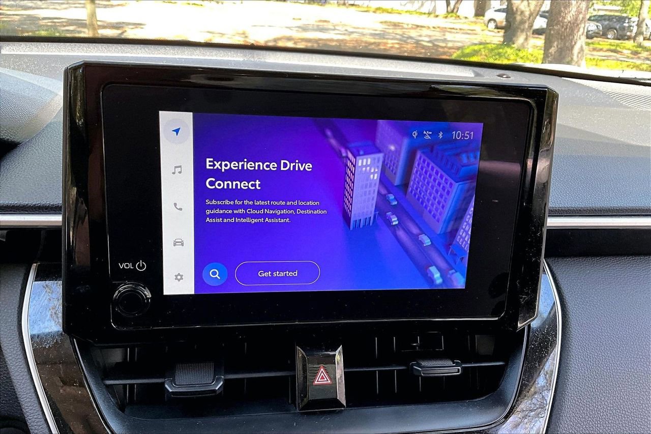 Used 2024 Toyota Corolla Cross LE w/ Moonroof Package image 24