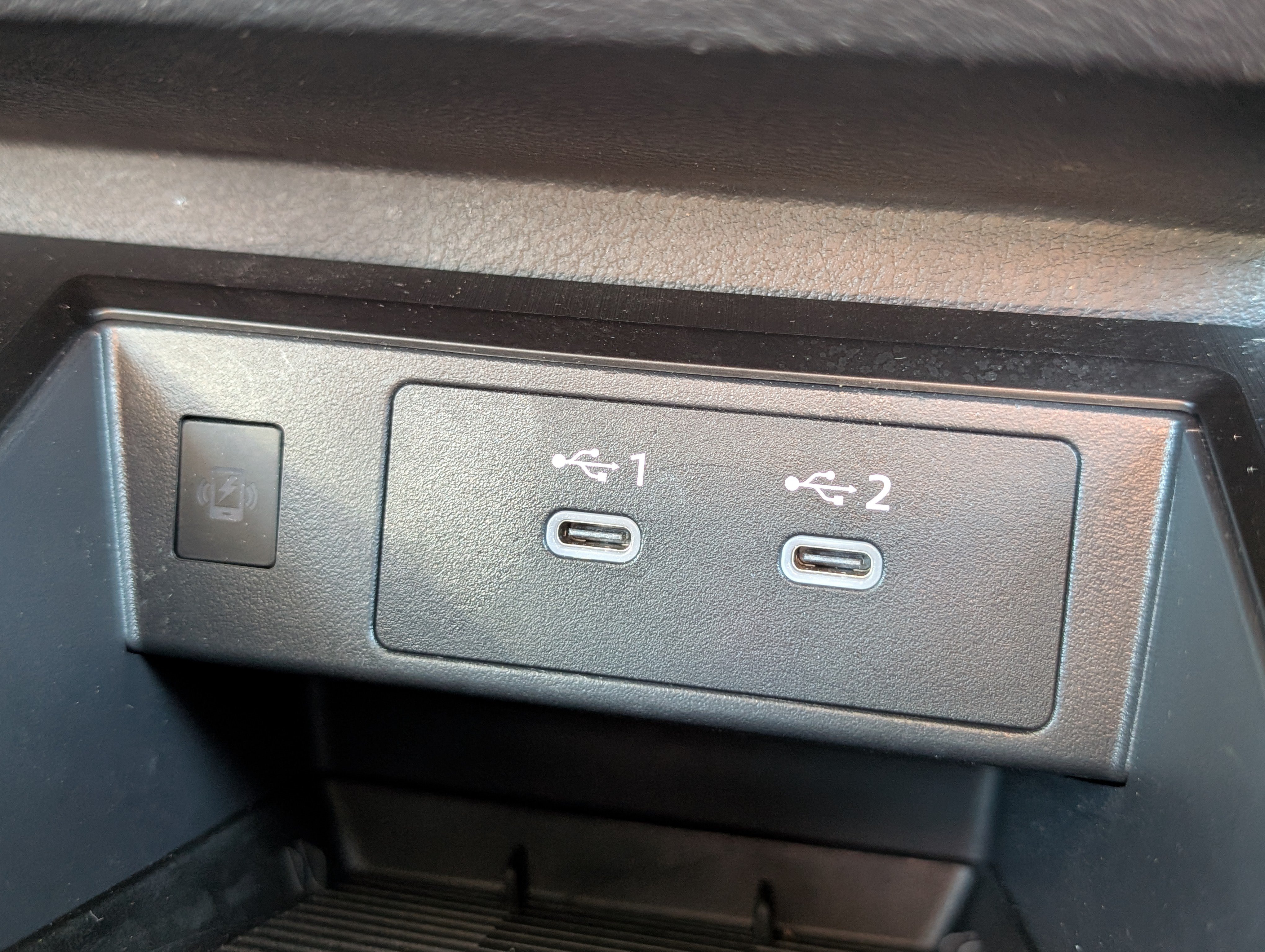 Certified 2025 Nissan Kicks SV AWD/4WD image 22