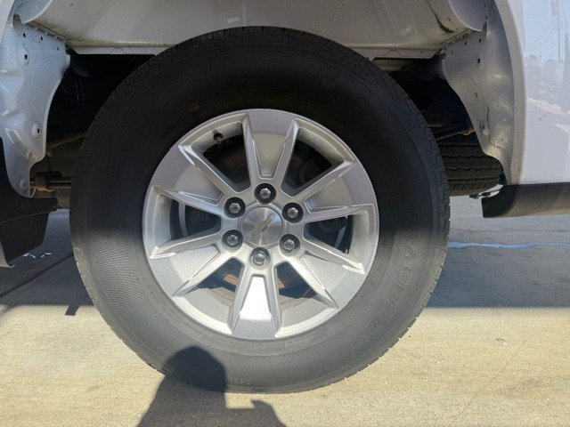 Used 2020 Chevrolet Silverado 1500 LT w/ Convenience Package image 45