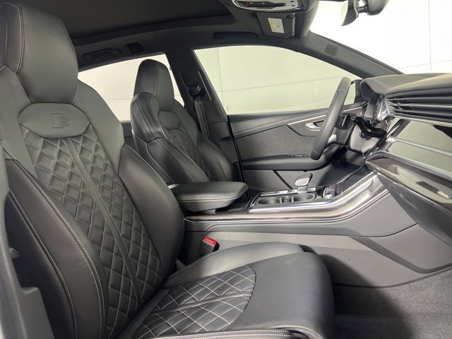 Used 2023 Audi SQ8 Prestige image 13